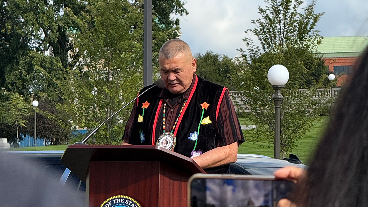 Feature image for Tribal Flag Plaza Flag-Raising Ceremony