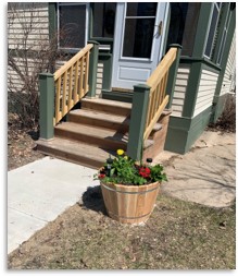 Image-house steps with flowers