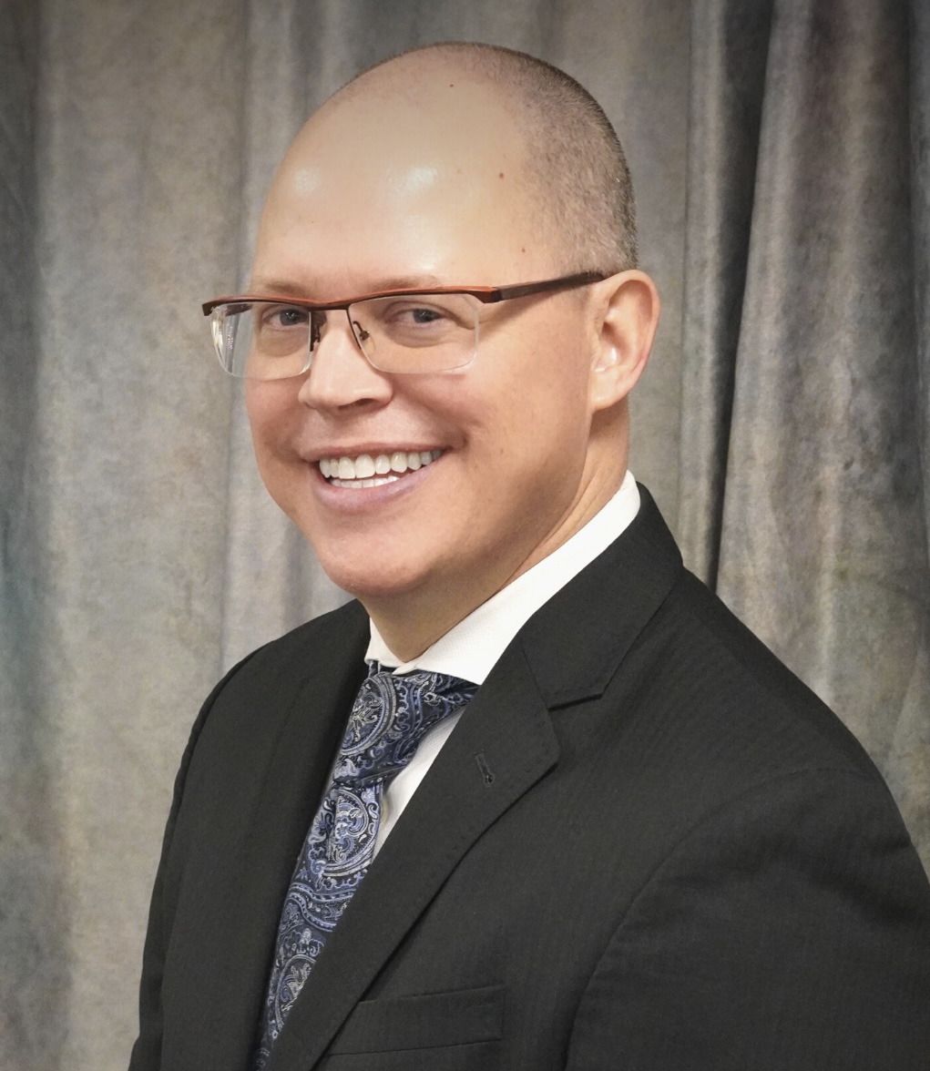 Kevin Mueller Headshot