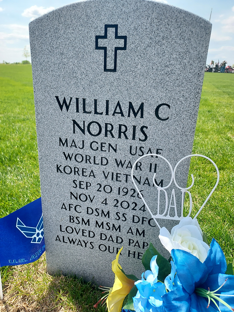 Headstone of Maj. Gen. Norris