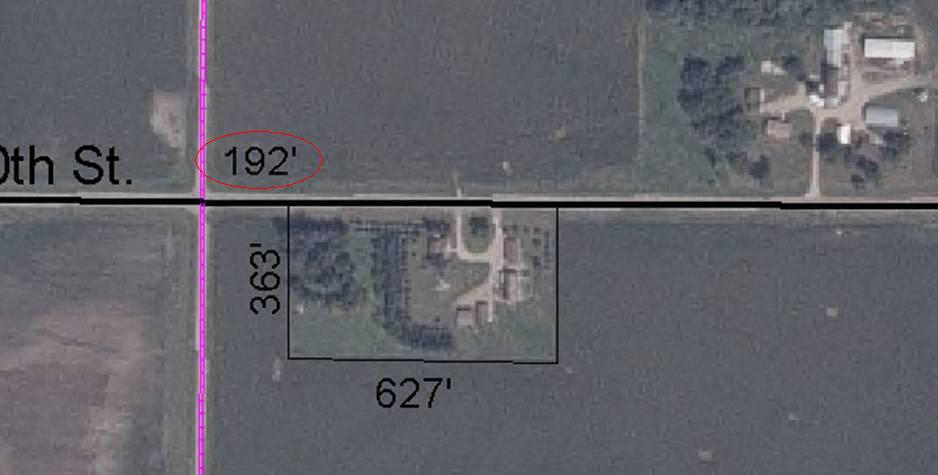 Aerial imagery shows correct distance of 192 feet between corner and parcel