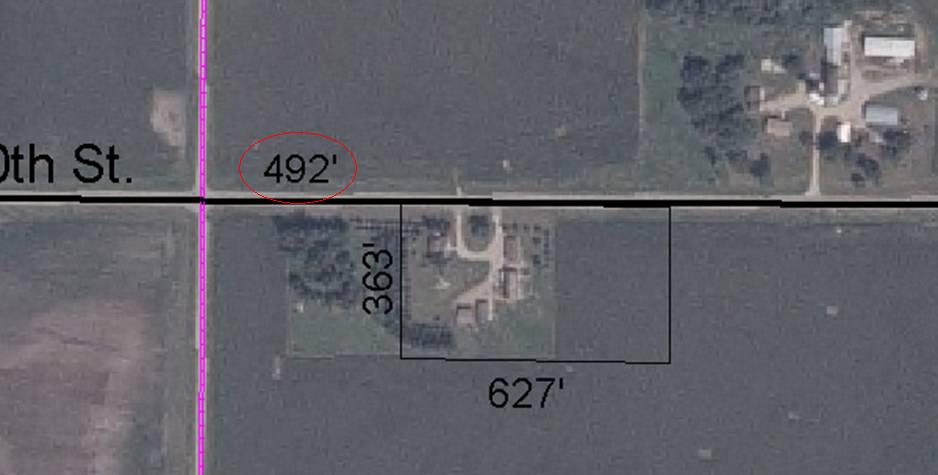 Aerial imagery shows incorrect distance of 492 feet between corner and parcel